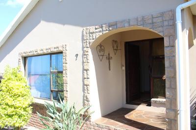 House For Sale in Humansdorp, Humansdorp