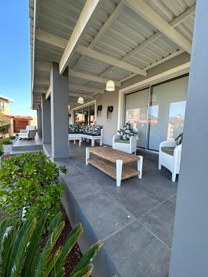 House For Sale in Boggoms Bay, Mossel Bay